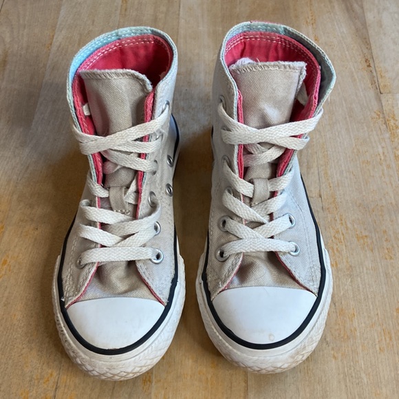 CONVERSE Chuck Taylor All Star High Top Kids Sneakers - Picture 2 of 12